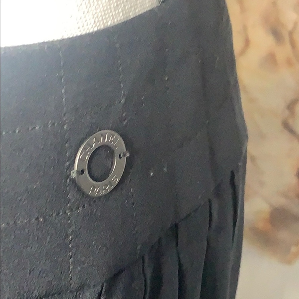 100% silk authentic Chanel black classic skirt - Picture 3 of 9